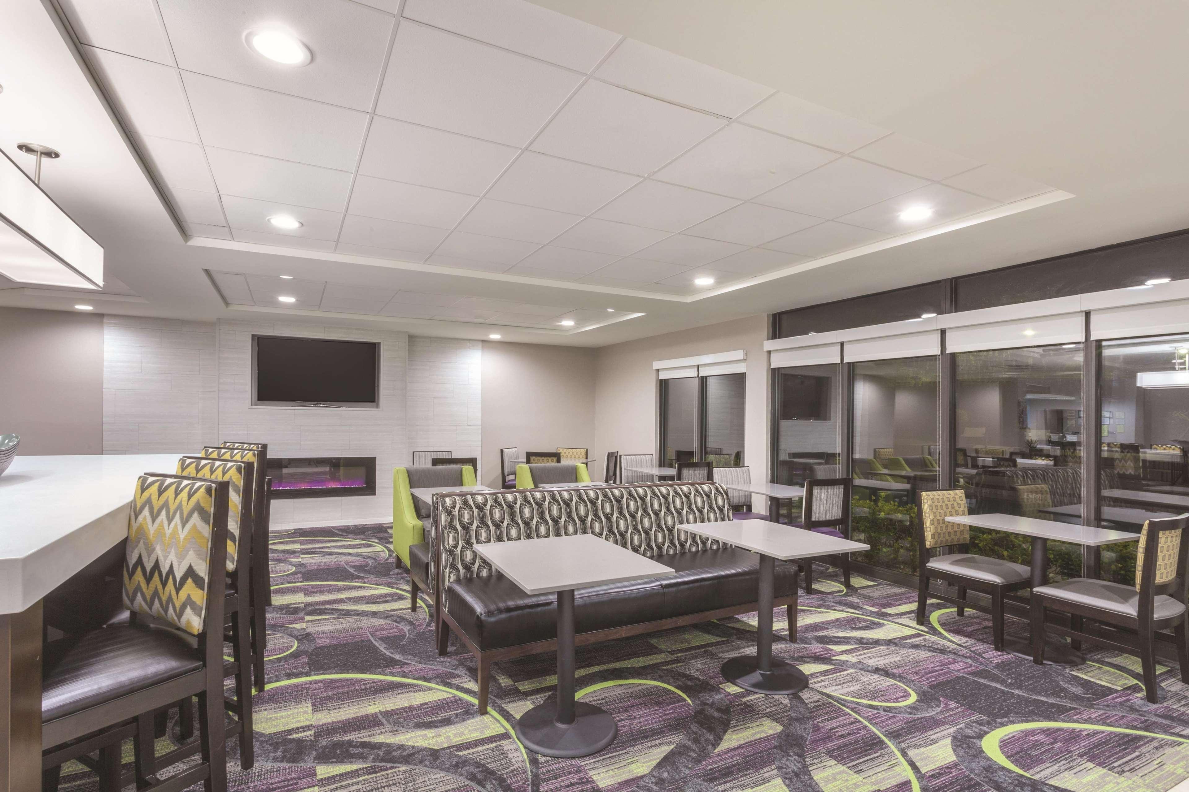 La Quinta By Wyndham Columbus North Hotel Luaran gambar
