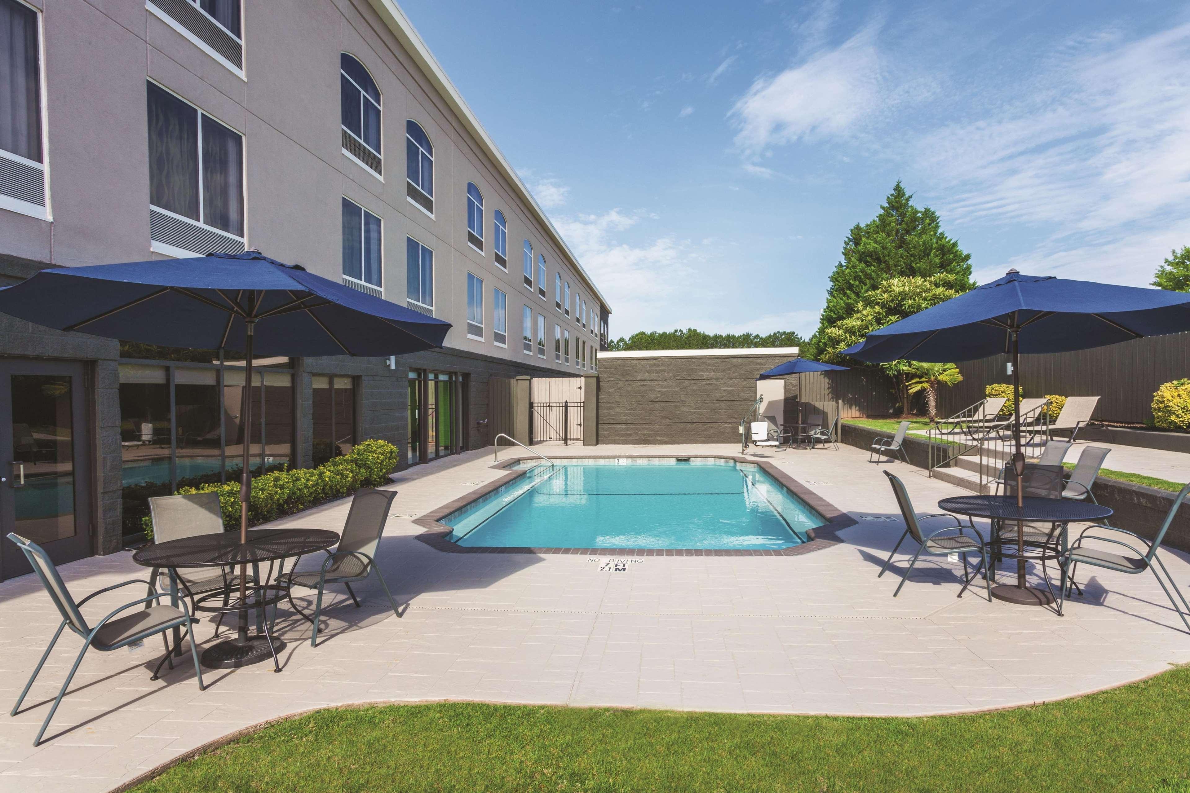La Quinta By Wyndham Columbus North Hotel Luaran gambar