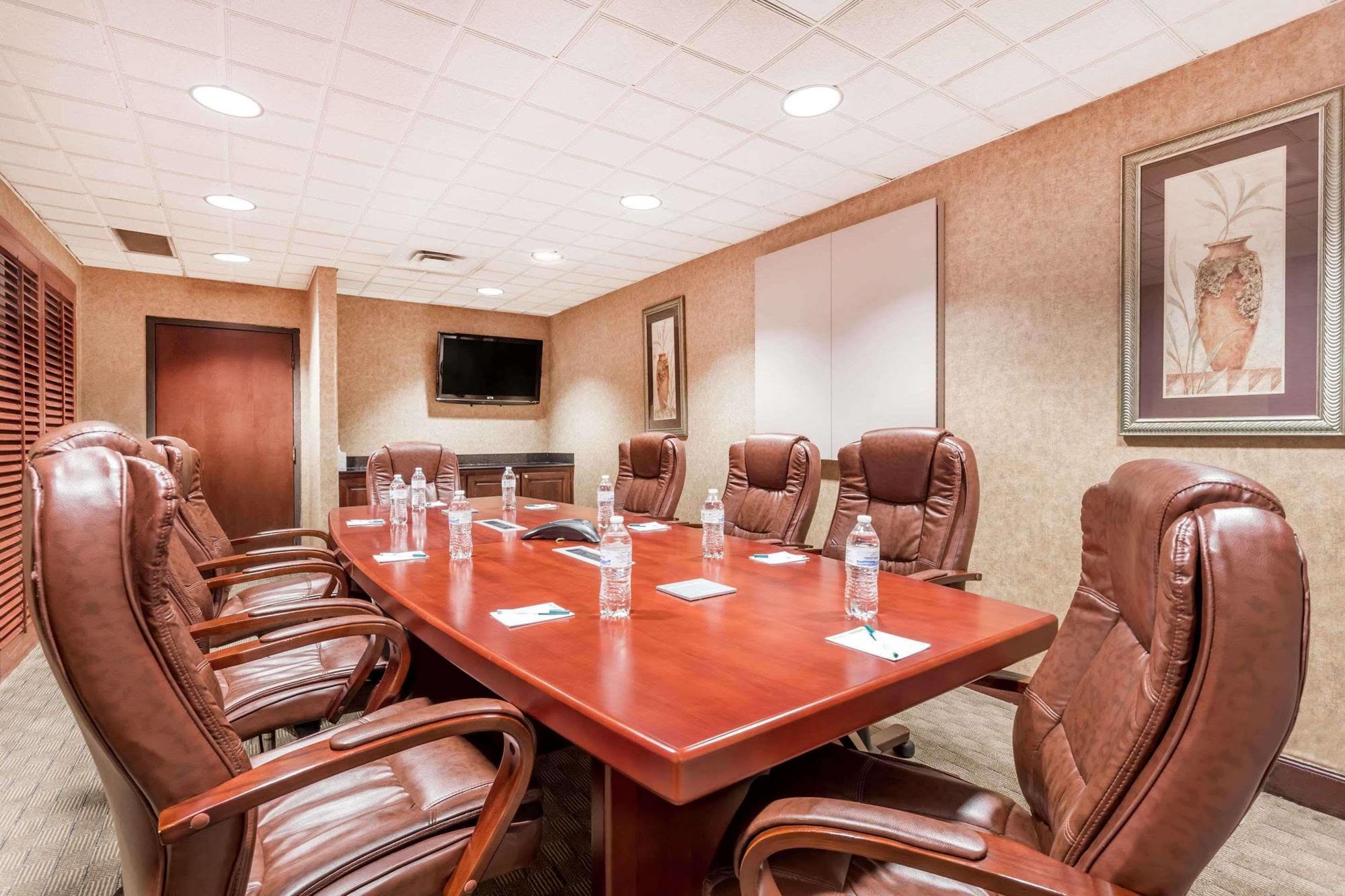 La Quinta By Wyndham Columbus North Hotel Luaran gambar